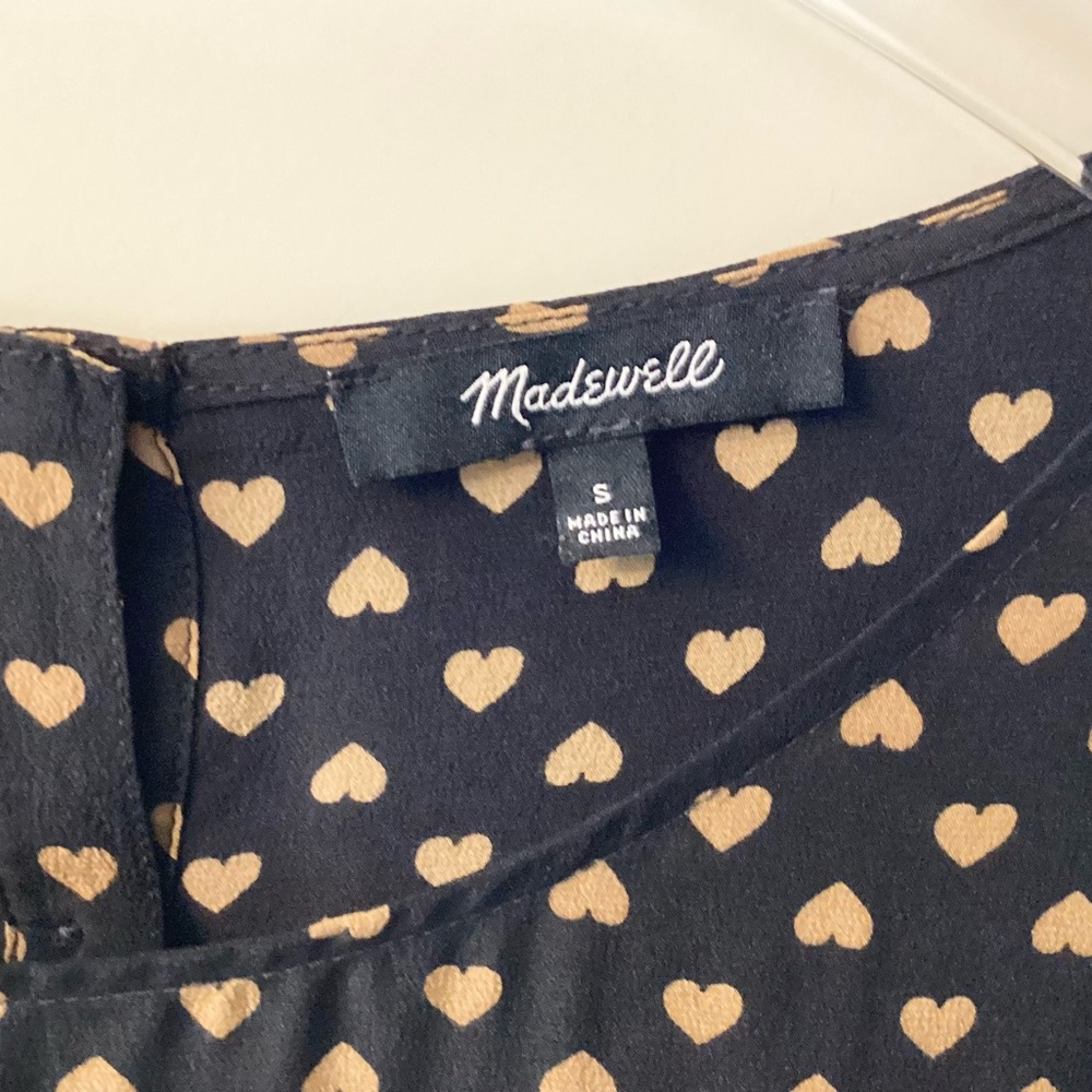 Madewell Silk Tiered Button Back Heart Print Top - Black - S - Picture 7 of 8
